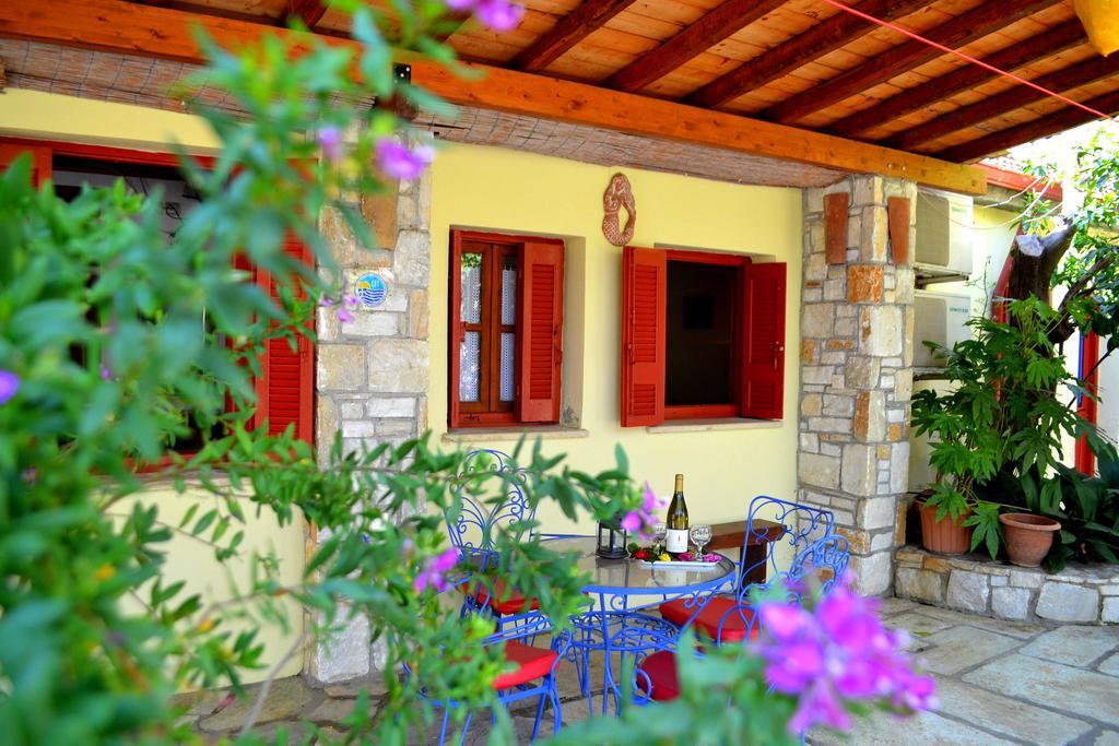 Chouchounikos Apartments Lefokastro Exteriér fotografie
